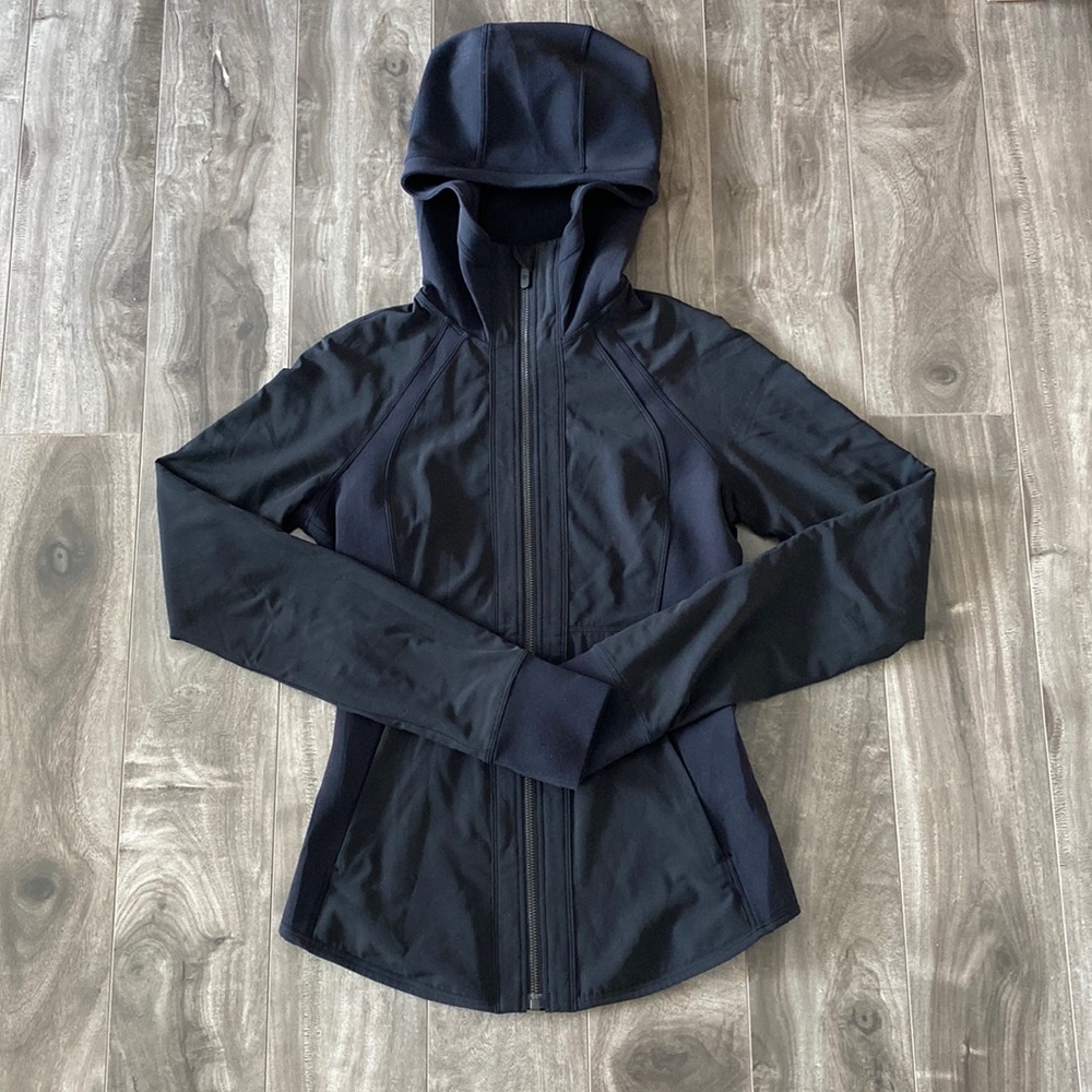 Women’s lululemon hooded define sweater